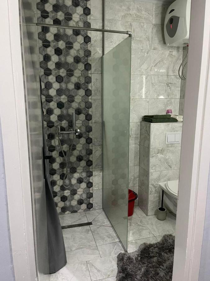 Lp Apartments Tuzla Ngoại thất bức ảnh